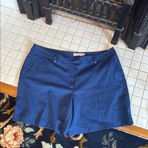 Lady Hagen‎ Women's Blue Golf Shorts- worn 2-3x. Great condition